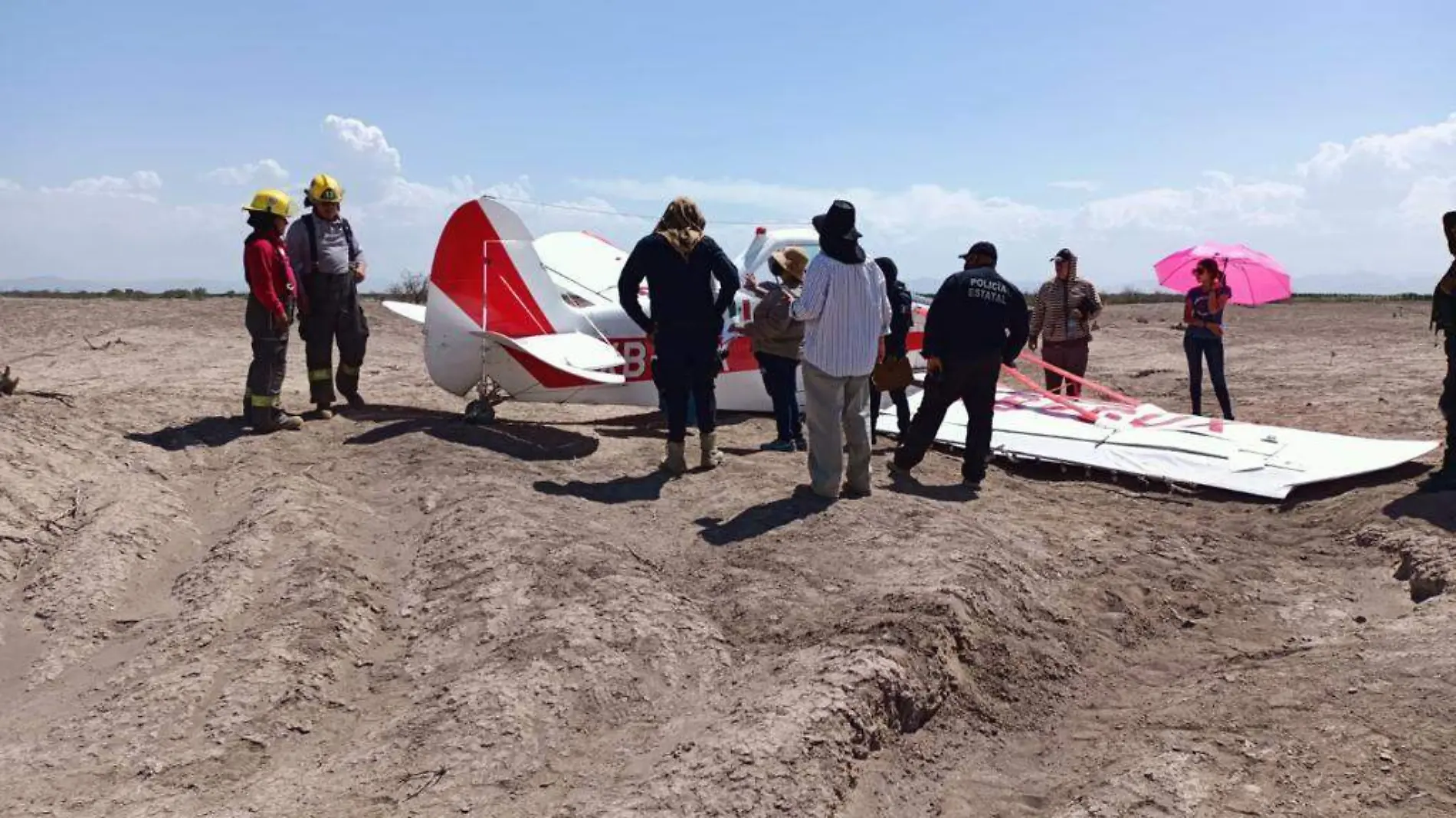 Se desploma avioneta 